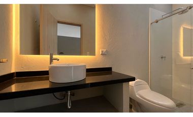 Rento apartamento para estrenar con zona verde 3 garajes