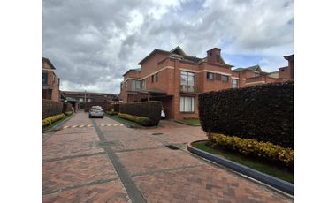 SE VENDE CASA MUNICIPIO DE CHIA