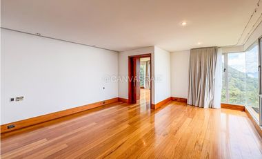 VENTA DE CASA EN UNIDAD CERRADA LAS PALMAS