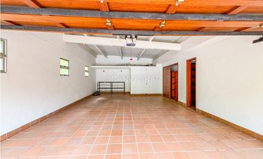 VENTA DE CASA EN UNIDAD CERRADA LAS PALMAS