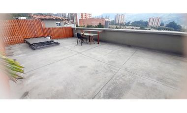 Apartamento en Venta en La Estrella (Parque central)