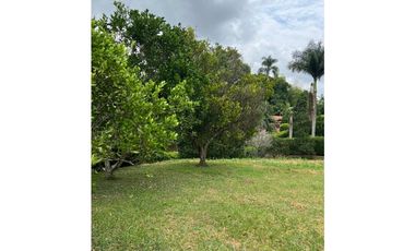 VENDO LOTE EXCLUSIVO SECTOR DE PEREIRA EL TIGRE