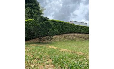 VENDO LOTE EXCLUSIVO SECTOR DE PEREIRA EL TIGRE