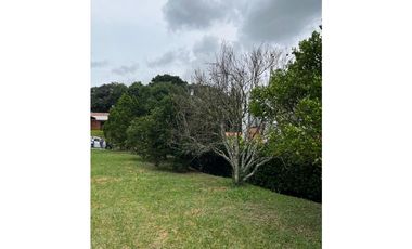 VENDO LOTE EXCLUSIVO SECTOR DE PEREIRA EL TIGRE