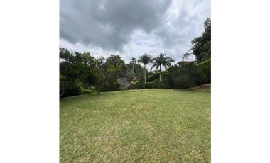 VENDO LOTE EXCLUSIVO SECTOR DE PEREIRA EL TIGRE