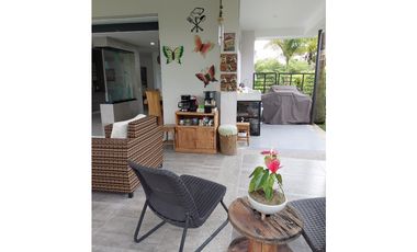 VENDO CASA EN PEREIRA, PUEBLITO CAFETERO