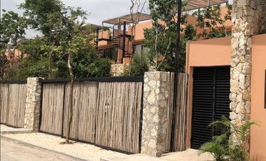 Casa en Venta 3 Habitaciones en Tulum