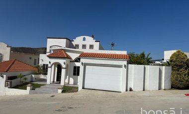 Casa amueblada en RENTA ubicada en Colinas Del Sauzal