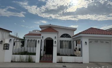 Hermosa casa de un piso en RENTA