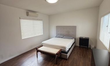 Hermosa casa de un piso en RENTA