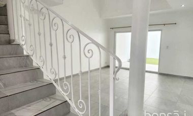 Casa en RENTA Zona Norte