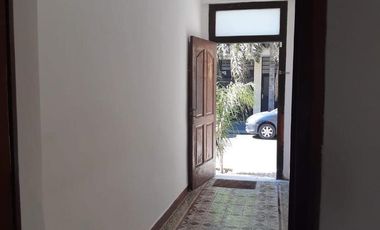 VENTA DE CASA + LOCAL MICRO CENTRO DE LA CIUDAD