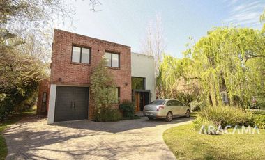 VENTA CASA EN SAINT THOMAS - CANNING