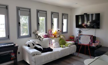 ALQUILER CASA NORDELTA: 3 DORM. DEPEN-PISCINA - ALISOS NORDELTA