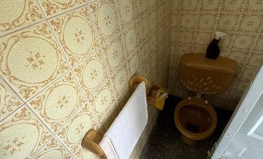 Venta de ph 3 ambientes al frente con local amplio APTO CREDITO