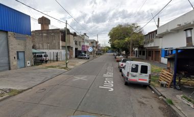 Locales Comerciales en venta - 2 Salones 2 baños - 46mts2 - Tres de Febrero, Caseros