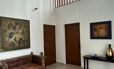 Casa en renta en privada