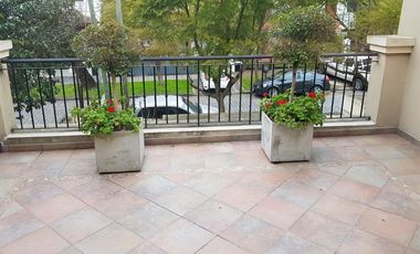 Excepcional casa centrica en Adrogué