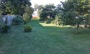 Terreno en venta - 3 dormitorios 2 baños - 400 mts2 - Comandante Nicanor Otamendi
