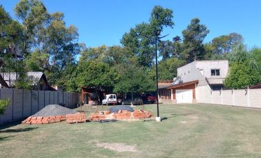 Casa en venta - 1 dormitorio 1 baño- quincho patio - 1200 mts2 - Pilar