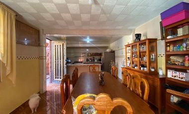 VENTA CASA CUAUTITLÁN CENTRO CON USO COMERCIAL.