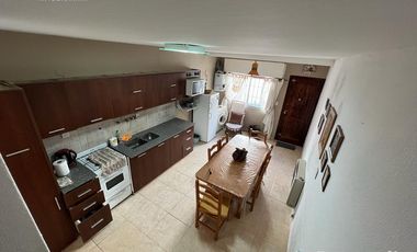 Excelente duplex en hermosa zona de San Bernardo, c/gas natural!!