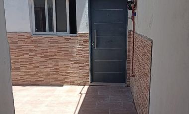 Duplex en venta - 2 dormitorios 1 baño - 50 mts2  - San Miguel