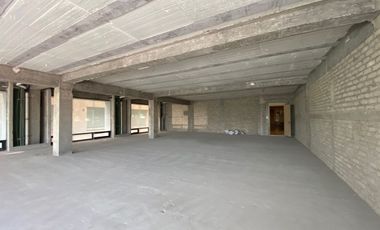 VENTA OFICINA PLAZA ANTIGUA l OBRA GRIS