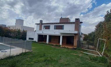 Casa - Valle Escondido