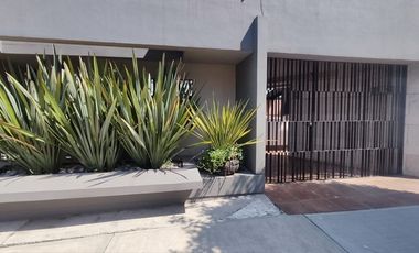 RENTA DE CASA EN BOSQUES DEL LAGO IDEAL PARA ASILO