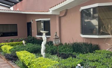 RENTA CASA  BOSQUES DEL LAGO IDEAL PARA ASILO