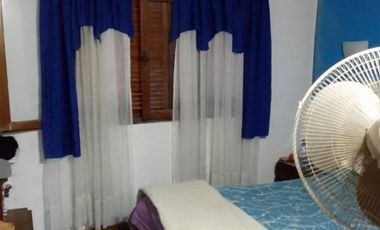 Casa en venta - 4 dormitorios 2 baños - patio y quincho - 315mts2 - Santa Teresita