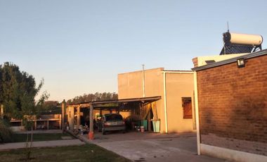 Quinta en venta - 3 Dormitorios 3 Baños - Villa Ramallo