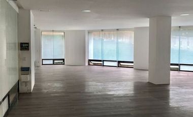 VENTA OFICINA PLAZA ANTIGUA  l