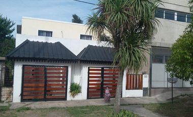 Casa en venta - 3 dormitorios 2 baños - 500mts2 - Alejandro Korn