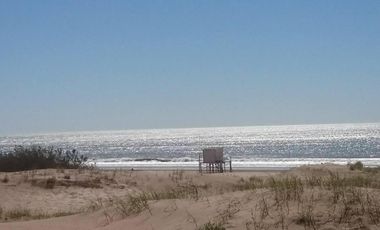 Edificio comercial en venta - 8 unidades funcionales - 650mts2 cubiertos - Las Gaviotas