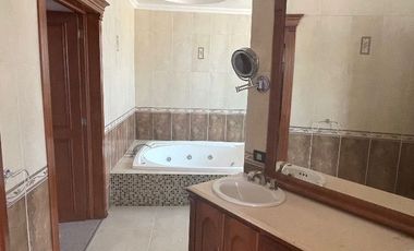 VENTA CASA BOSQUES DE LAGO ,LAGO DE GUADALUPE