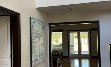 Venta de casa 8 ambientes en Abril Club De Campo, Berazategui