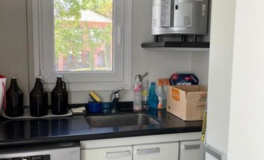 Venta de casa 8 ambientes en Abril Club De Campo, Berazategui