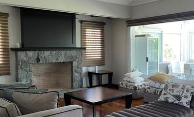 Venta de casa 8 ambientes en Abril Club De Campo, Berazategui