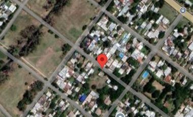 Casa en venta - 2 dormitorios 1 baño - patio - 70 mts2 - Berazategui