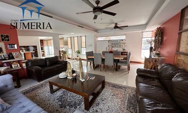 Casa en renta con alberca, sauna, vapor y área de gimnasio