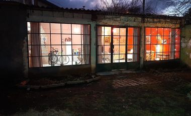 Casa en venta - 3 Dormitorios 1 Baño - 414 Mts2 - Junin De Los Andes