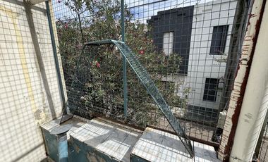 Casa en Liniers de 3 habitaciones, 2 baños y patio