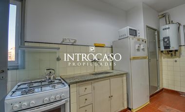 Venta Permuta Departamento 2 Ambientes Con Dependencia Cochera