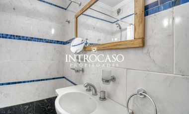 Venta Permuta Departamento 2 Ambientes Con Dependencia Cochera