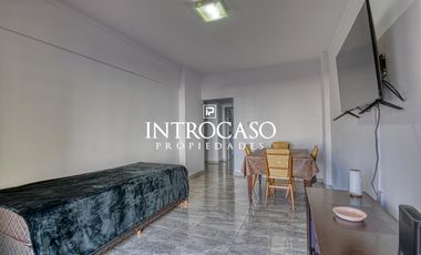 Venta Permuta Departamento 2 Ambientes Con Dependencia Cochera