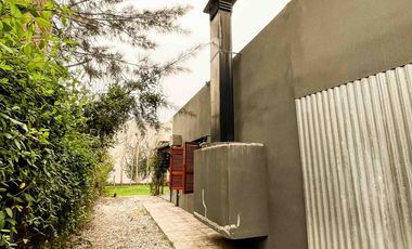 Casa en venta - 2 dormitorios 1 baño - 80mts2 - Villa Parque Sicardi