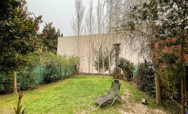 Casa en venta - 2 dormitorios 1 baño - 80mts2 - Villa Parque Sicardi