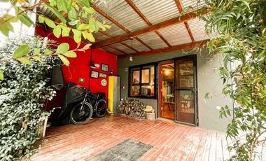 Casa en venta - 2 dormitorios 1 baño - 80mts2 - Villa Parque Sicardi